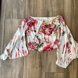 Gaze Bell Crop Top